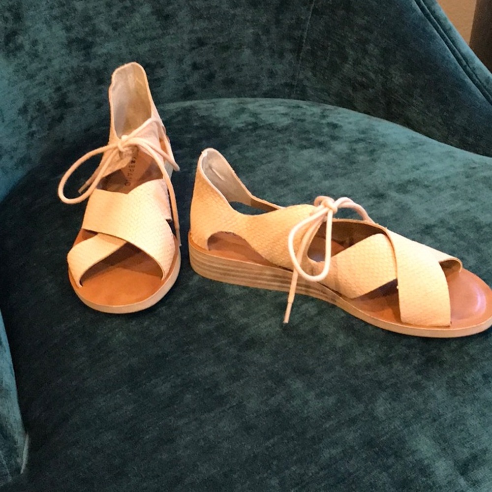 Lucky Brand Blush Lace Up Sandal - Picture 8 of 14